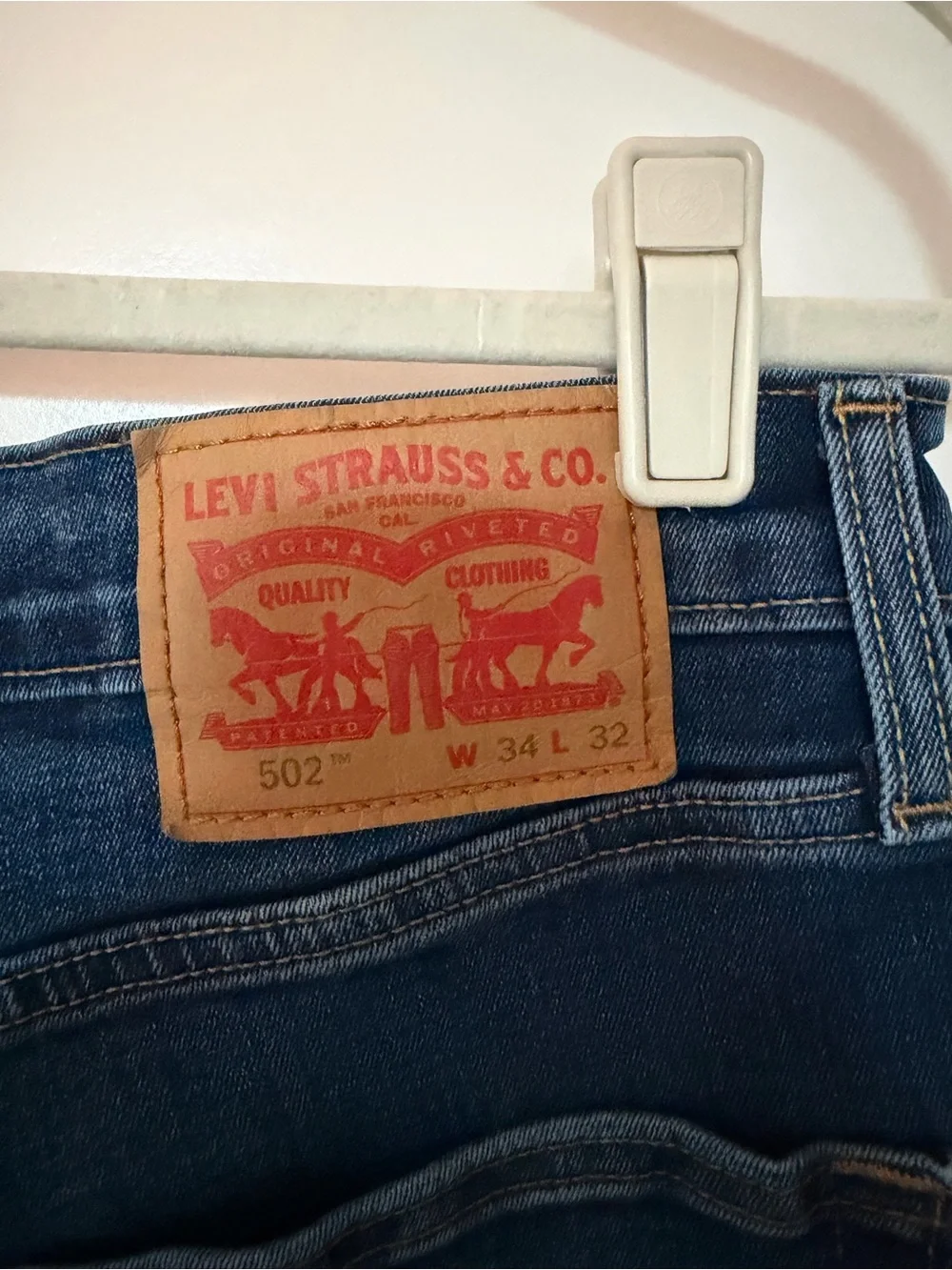 Levi's Men's 502 34 32 Dark Blue Straight-Leg Jeans
